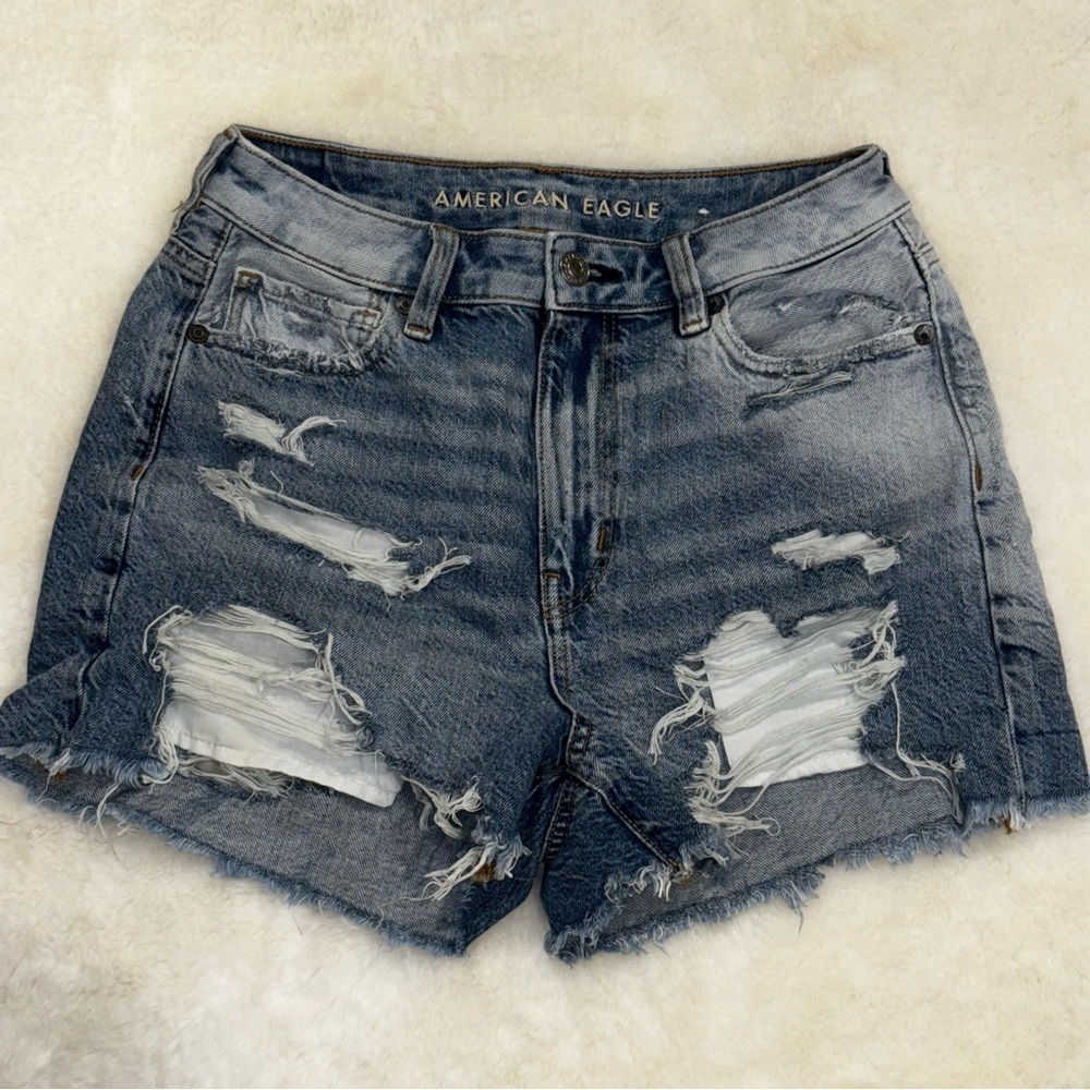American Eagle Destroyed Jean Shorts, Sz 2